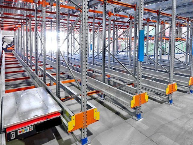 Kệ Shuttle kho lạnh