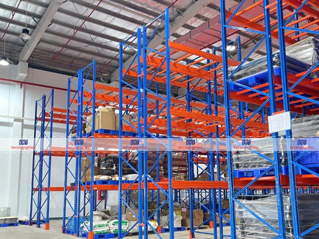Kệ pallet lưu trữ hàng hóa trong kho